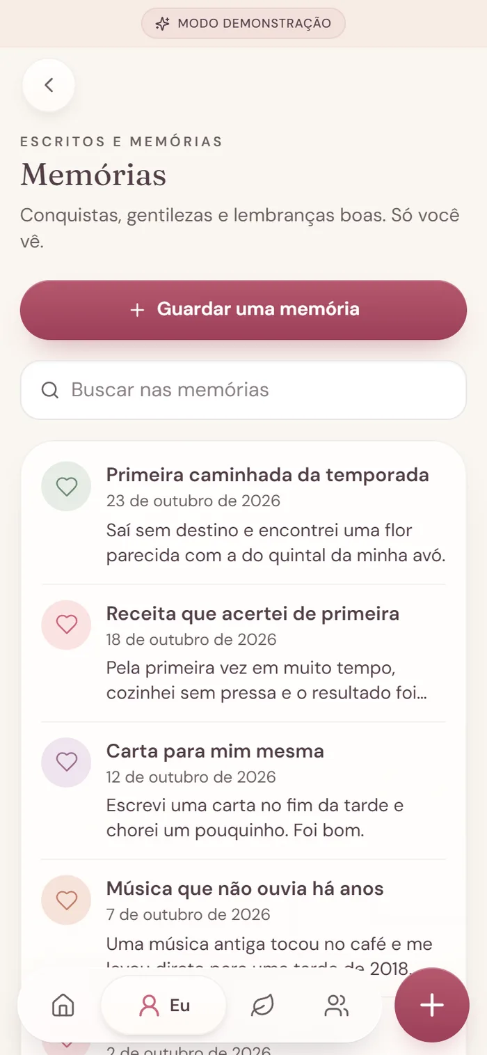 Tela Memórias com lembranças fictícias guardadas.